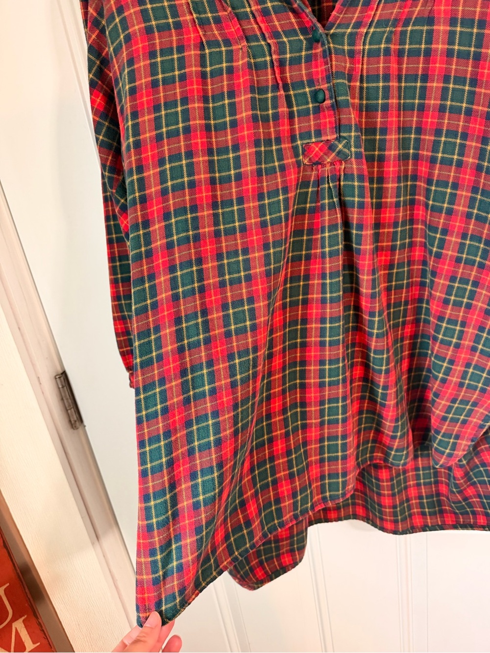 🎄 GORGEOUS Victoria’s Secret Country plaid tunic/top! 🎄 - Picture 2 of 8
